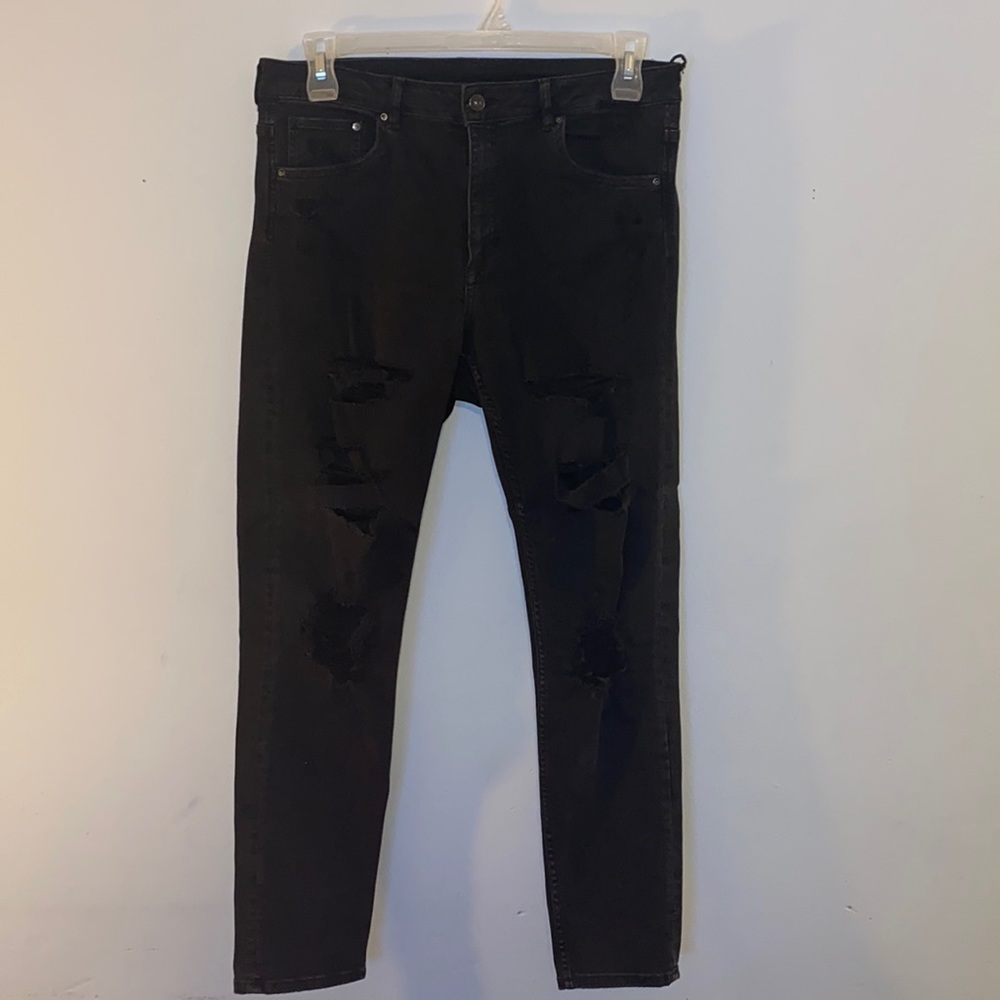 Black Ripped Jeans